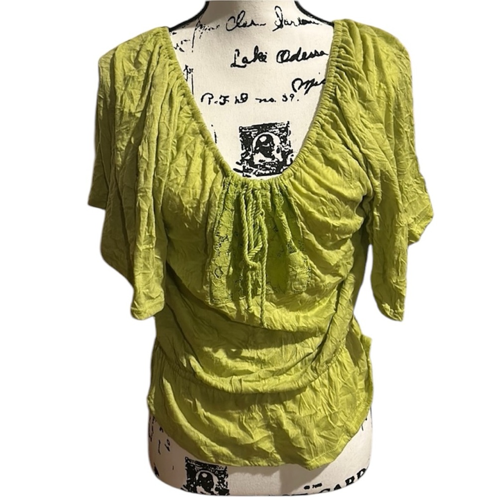 Derek Heart Green Shirt